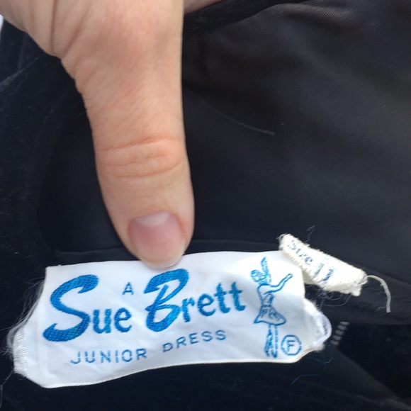 Vintage | velvet dress - Picture 3 of 3